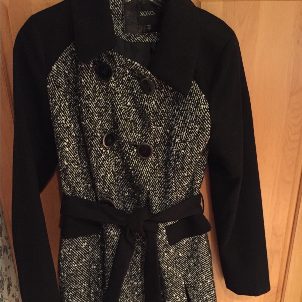 Selling because we never wore it